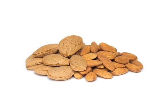 Almonds with kernel