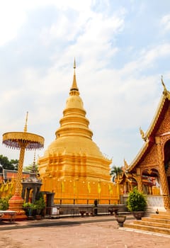 Phra that hariphunchai, lamphun, thailand