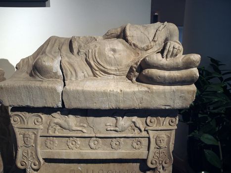 Etruscan gravestones . Alabaster cinerary urns . 3-2 centuries B.C. On the lid male deceased