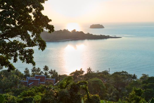 View the sunset from the point of Koh Chang