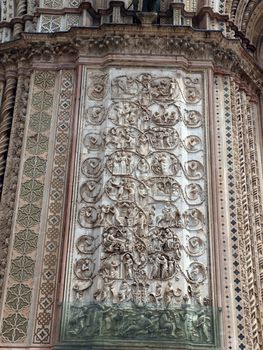 Orvieto - Duomo facade. The second pillar--the Messianic Prophesies

