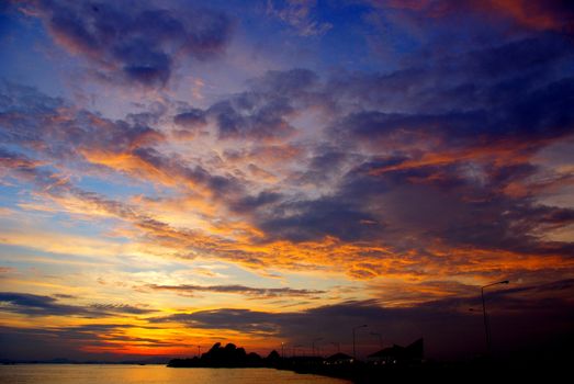 Nice sunset sky with nice cloud at Kho Loy, Siracha, Chonburi, Thailand