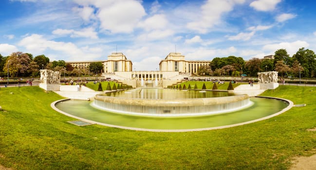 Long exposure panorama of the gardens of Trocadero, Paris