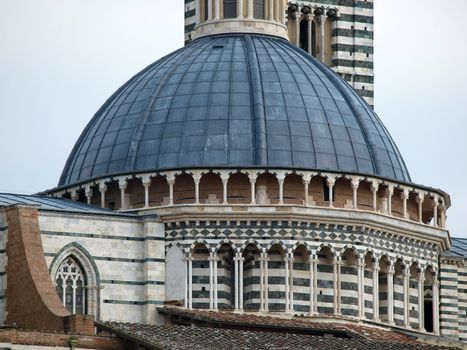 The Duomo of Siena, which was built in the 12th and 13th centuries, is one of the prettiest churches in Gothic style in Italy