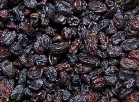 Closeup of raisins. 