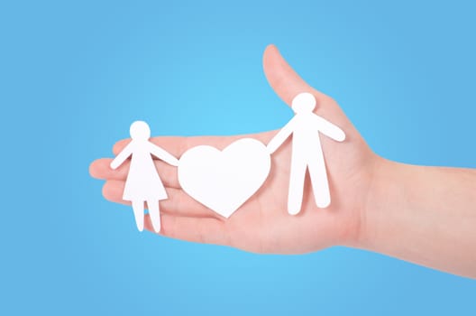 paper family in hands