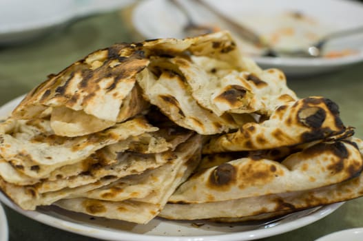 plained naan, indian bread, local food in India