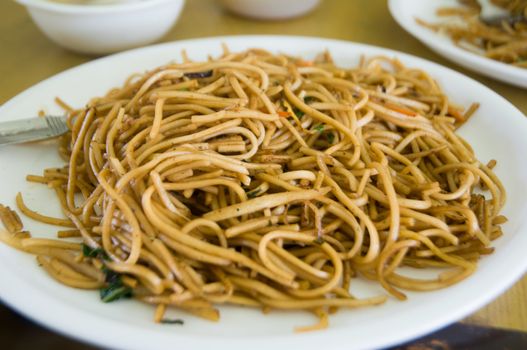 chow mein, a fried noodle