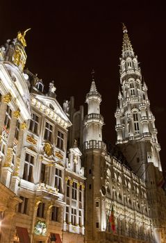 City Hall (Hotel de Ville) and Guildhalls in the Grand Place in Brussels, Belgium.