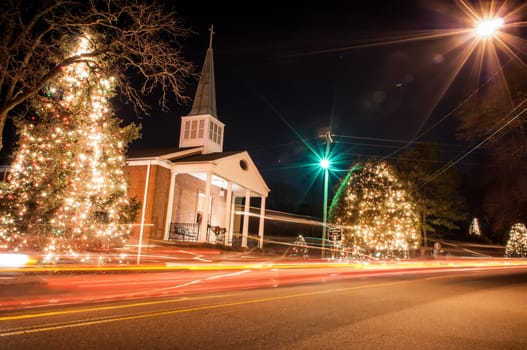 christmas town streets decorated for holidays