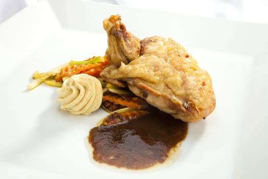 Grilled Chicken breast w wing, spicy sauce and vegetable