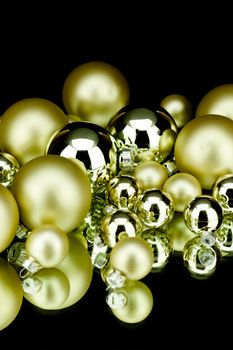 christmas decoration in gold and champagner on black background