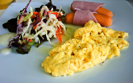 omelette and salad fro breakfast meal