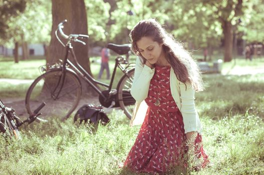 eastern hipster vintage woman at the park
