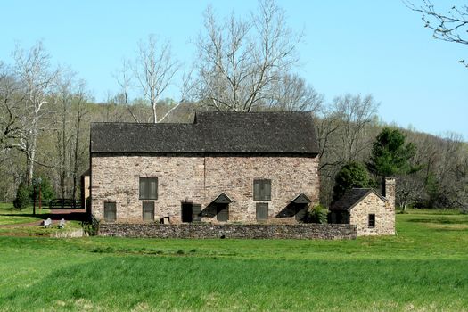 A old stone barn image