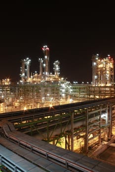 Night scene of chemical plant , "Maptaphut industrial" , Eastern of Thailand 