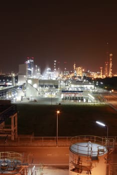 Night scene of chemical plant , "Maptaphut industrial" , Eastern of Thailand 