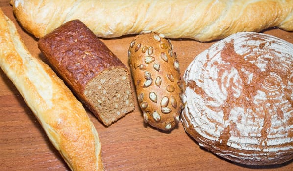 different varieties of homemade bread