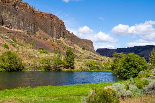 Photographs from the wild and scenic section of the Lower Deschutes River canyon in Oregon near Madras in the Eastern / Central part of the state.