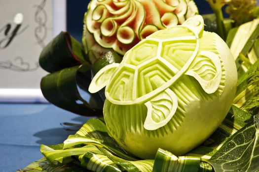 cantaloup carving in the Thailand ultimate chef challenge 2013