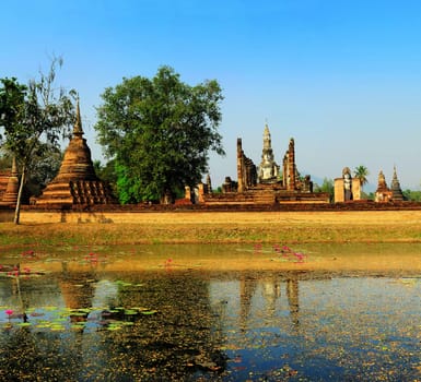 The Sukhothai Historical Park covers the ruins of Sukhothai, capital of the Sukhothai kingdom in the 13th and 14th centuries, Thailand.