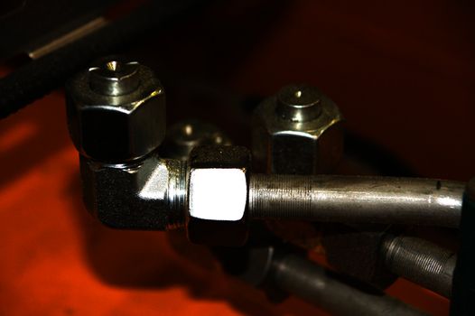 Connection hydraulic pipes and nuts with plug 