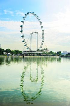 Singapore Flyer - the Largest Ferris Wheel in the World.