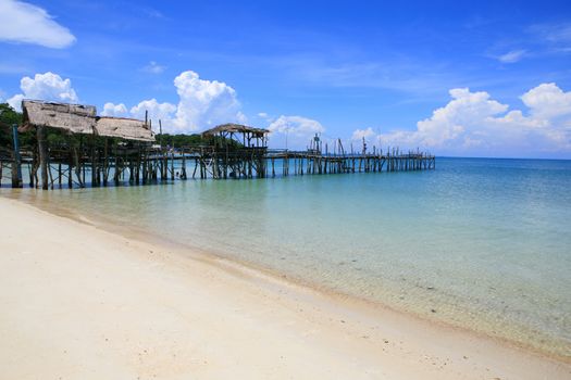 Traditional floating restaurants Thai style on the beach.