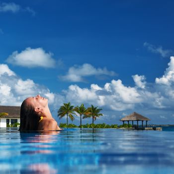 Woman at the swimming pool 