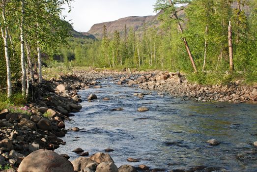In the upper river Bucharama has stones in line