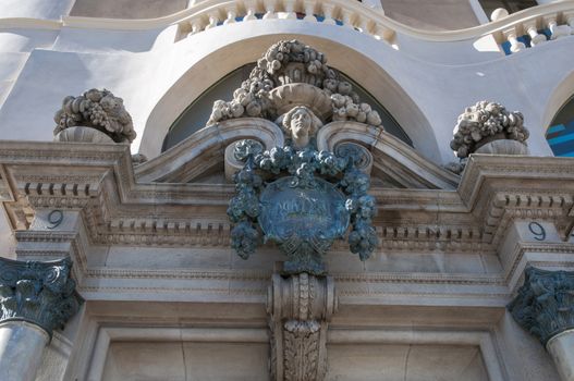 Barcelona building with statue