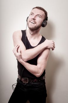 blonde man, caucasian, cute, fashion, funny, headphones, hipster, isolated, man with headphones, smiling, stylish, stylish man







hipster stylish fashion blonde man with headphones on gray background