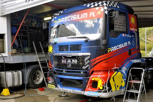 Ales - France - Grand Prix of France trucks May 25th and 26th, 2013 on the circuit of the Cevennes. workshops of mechanics for the assistance of the trucks. 