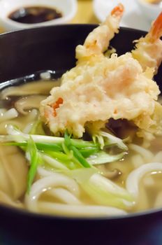 Japanese cuisine, Udon noodles with shrimp tempura