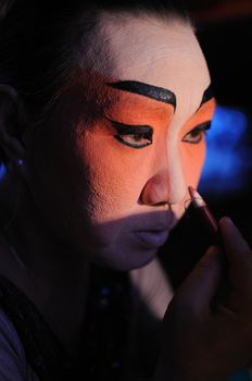Chinese Opera make up
Photo: Adulsak / yaymicro.com