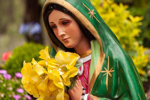 Colorful statue of the Virgin Mary in Mexico City