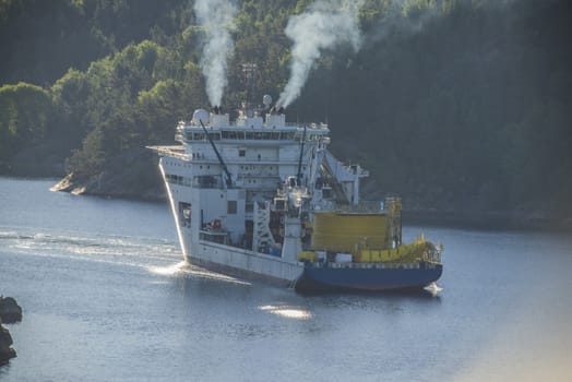 MV North Sea Giant are in the Ringdasfjord in Halden, Norway and waiting for two tugs that will tow the ship into open waters