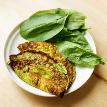 omelet with spinach 