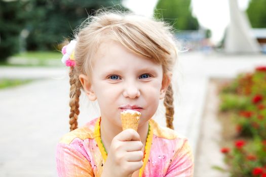 small girl eating icecream