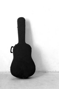The Old Guitar case in black and white