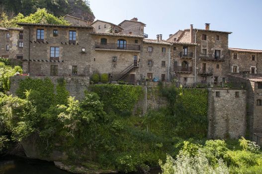 Rupit old houses