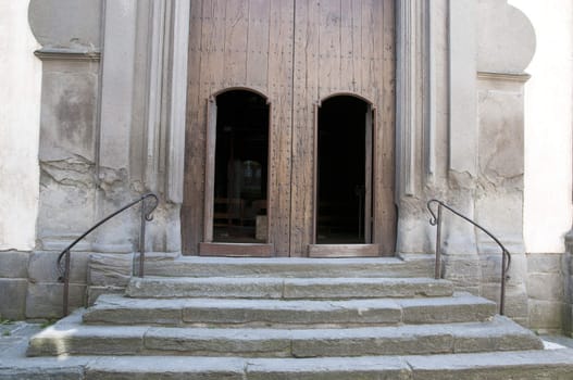church entrance Rupit