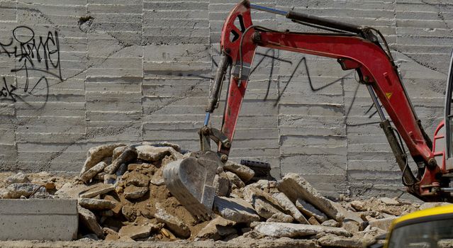 the excavator working on a construction site