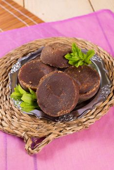 A plate with pieces of raw brown sugar