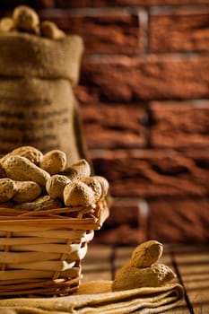 peanuts composition