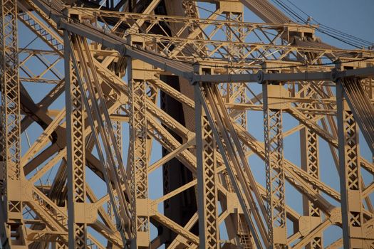 Detail of support above the bridge to Roosvelt Island in New-York city.







Red car of cableway near brridge from Manhattan to Roosevelt Island.