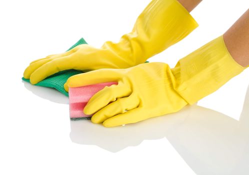 two hands with sponge and rug