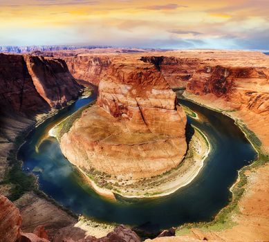 view of famous Horse Shoe Bend at Utah, USA 