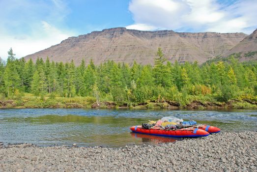 The end of the summer on the Putorana plateau. The valley of the river Mikchangda.