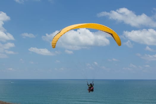 Para-gliding flight.